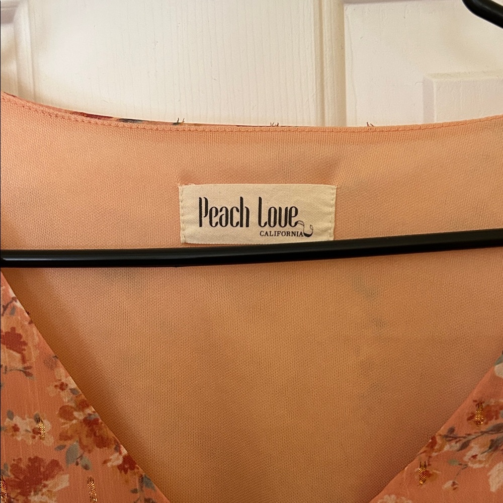 Peach Floral V-Neck Long Sleeve Dress - Picture 3 of 4